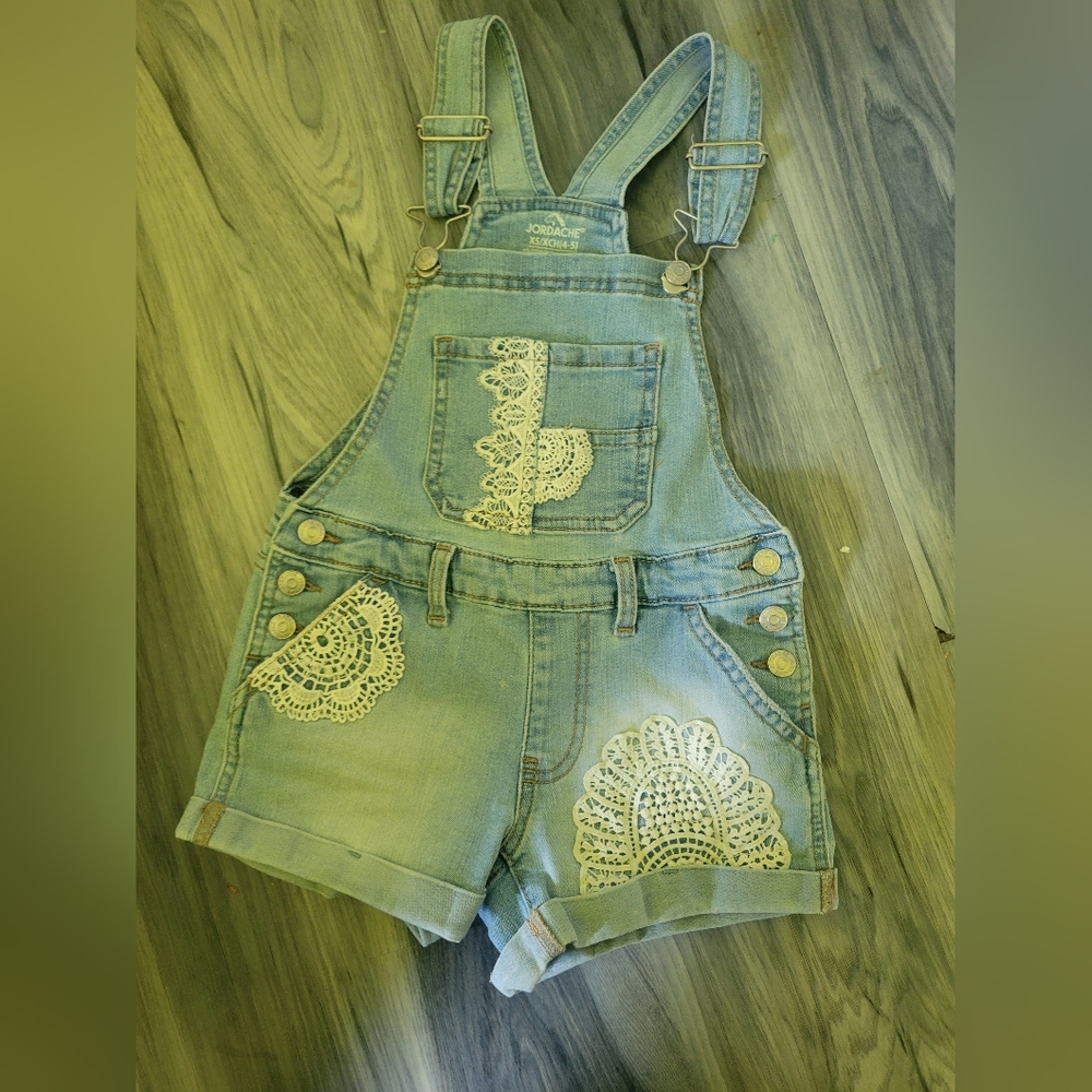 Jordache Xs 4/5 Overalls